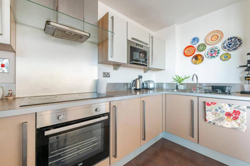 London Skylineviews 2 Bed 2 Bath Flat Near Canary Wharf, O2 & Excel Eksteriør bilde